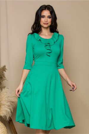 Rochie Samira verde midi eleganta cu volan la bust si inchidere cu fermoar la spate